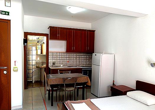 Irini Apartments